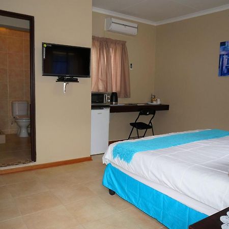 Mckala Guesthouse كيمبرلي المظهر الخارجي الصورة