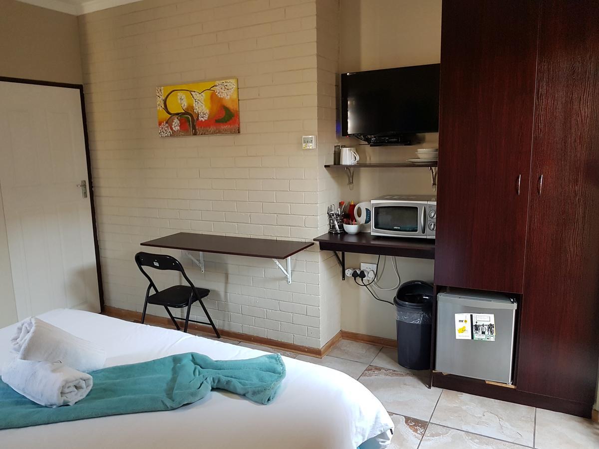 Mckala Guesthouse كيمبرلي المظهر الخارجي الصورة