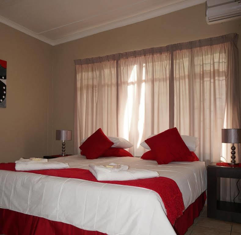 Mckala Guesthouse كيمبرلي المظهر الخارجي الصورة